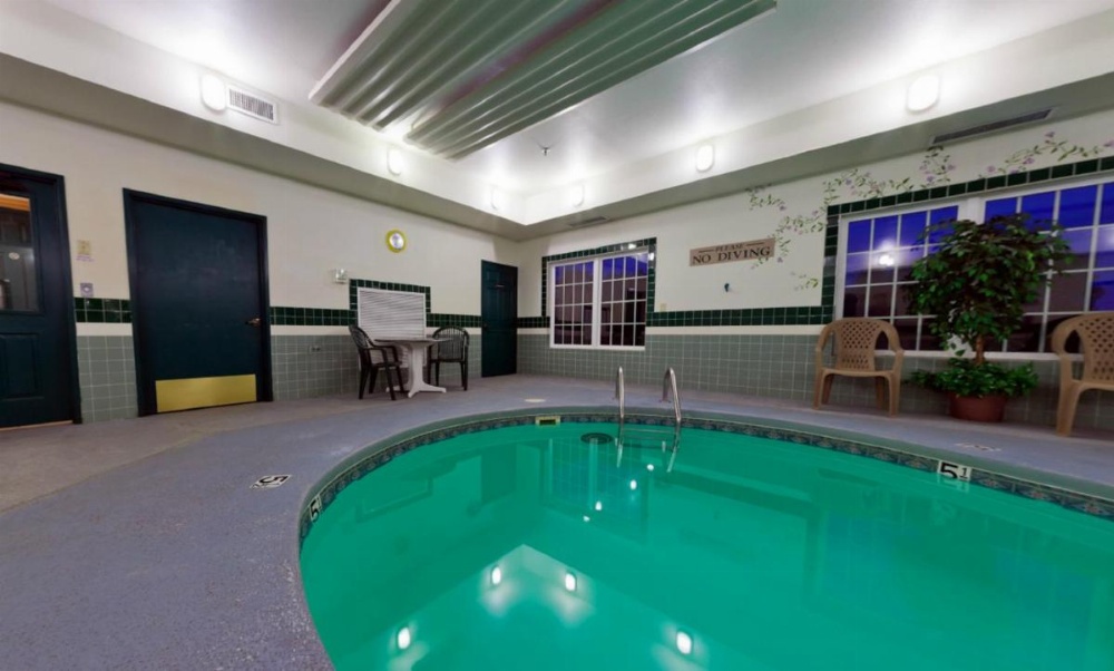 Country Inn & Suites by Radisson, Salina, KS Image 15