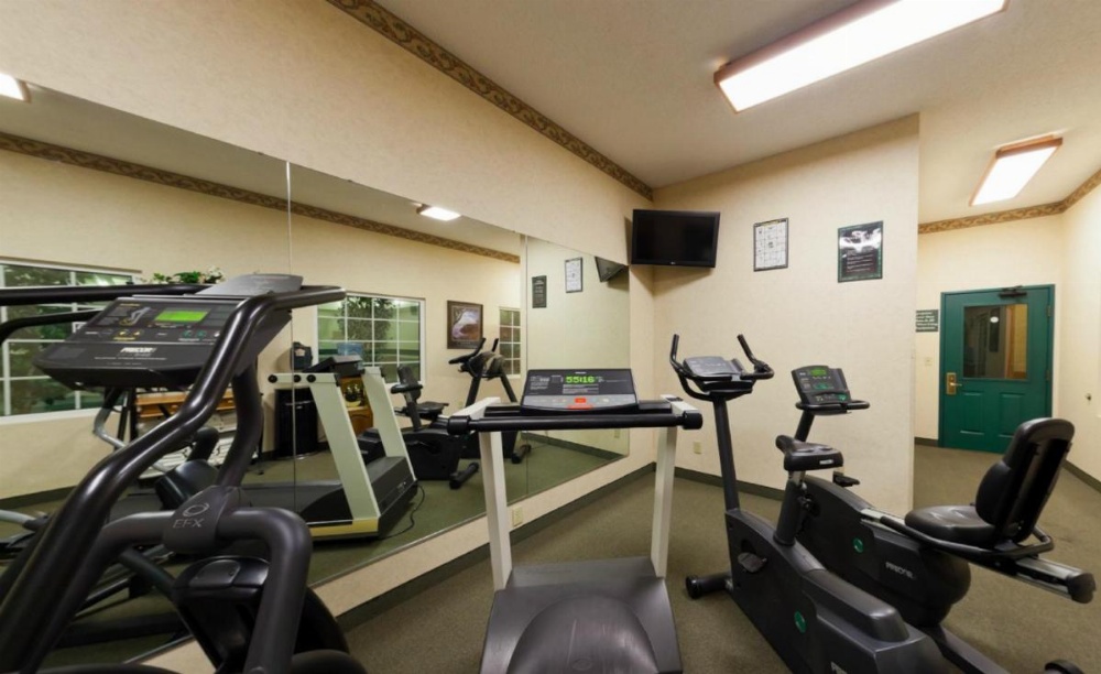 Country Inn & Suites by Radisson, Salina, KS Image 18