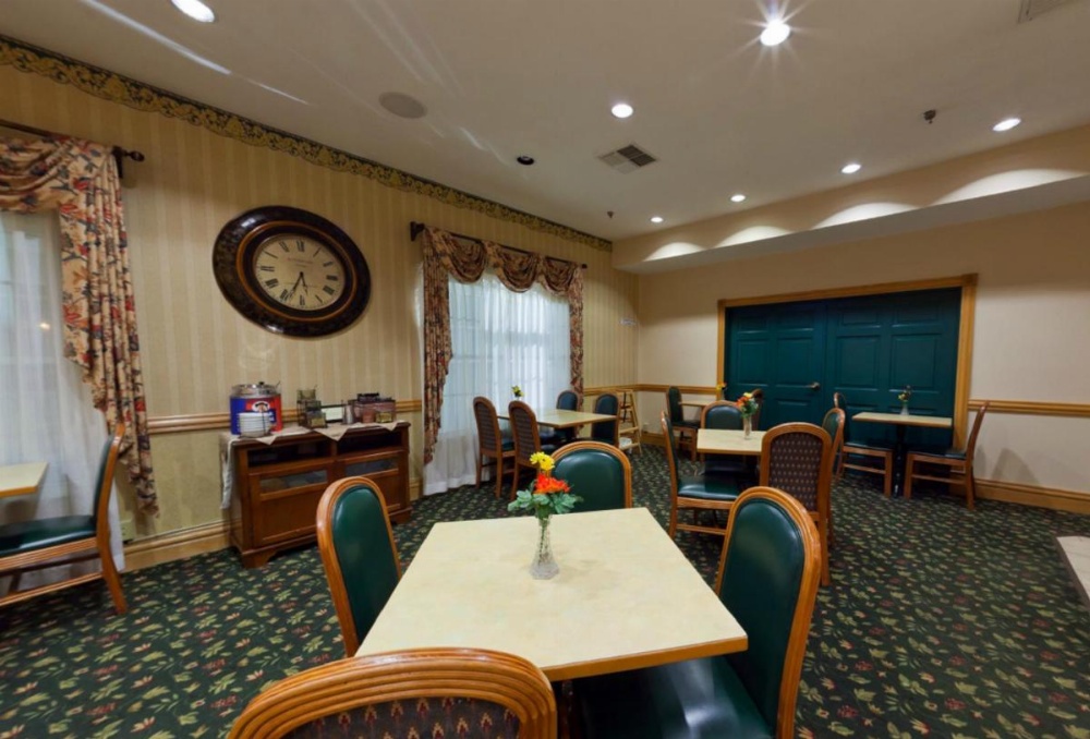 Country Inn & Suites by Radisson, Salina, KS Image 23