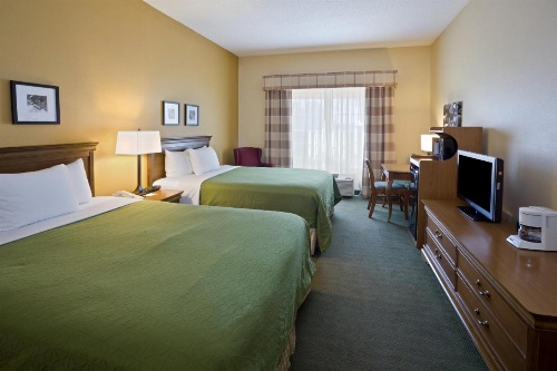 Country Inn & Suites by Radisson, Salina, KS image 46